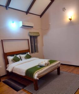 Deluxe Double Bedroom