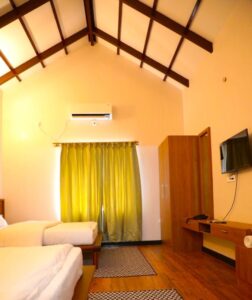 Deluxe Family Room-Suite A